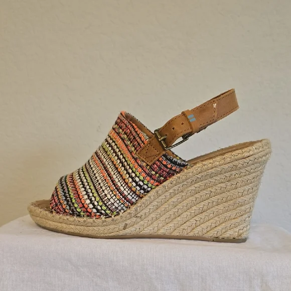 Toms Multicolor Woven Espadrille Wedges - Picture 12 of 15